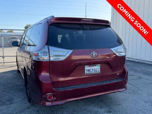 2017 Toyota Sienna SE Premium