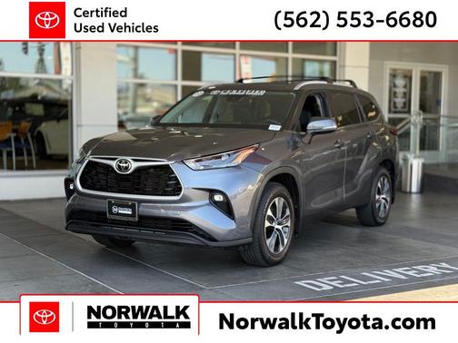 2022 Toyota Highlander XLE
