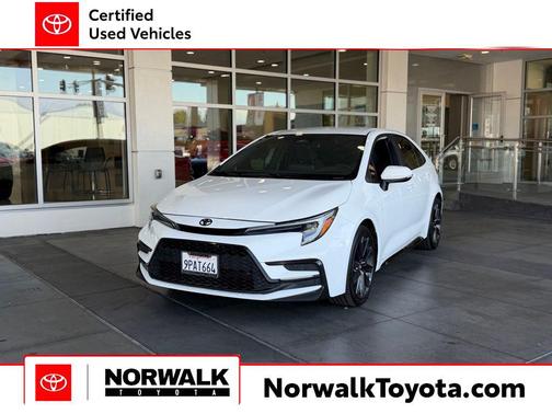 Ice 2024 Toyota Corolla SE