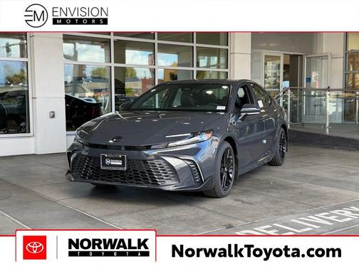 Underground 2026 Toyota Camry SE