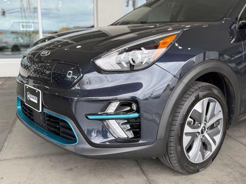 Gravity Blue 2021 Kia Niro EV EX