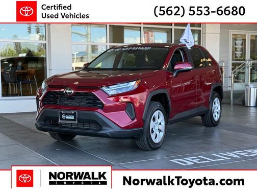2025 Toyota RAV4 LE