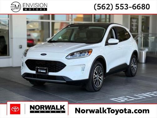 2022 Ford Escape SEL