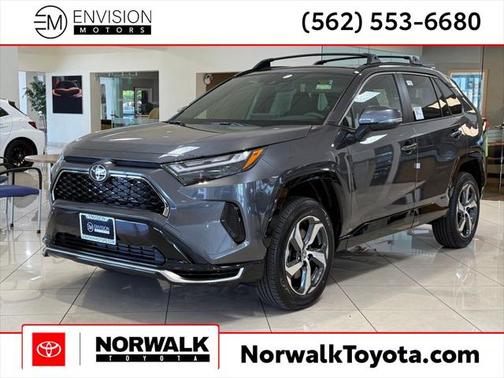 2025 Toyota RAV4 Hybrid SE