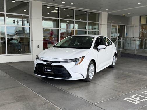 Ice Cap 2026 Toyota Corolla LE