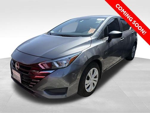 Gun Metallic 2024 Nissan Versa 1.6 S