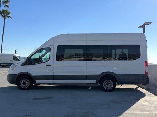 2016 Ford Transit-350 XLT