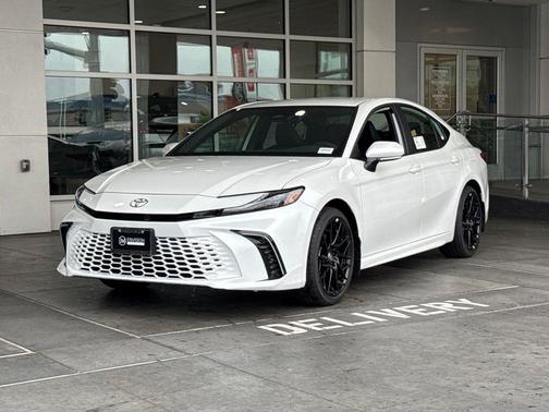 Wind Chill Prl 2026 Toyota Camry XSE