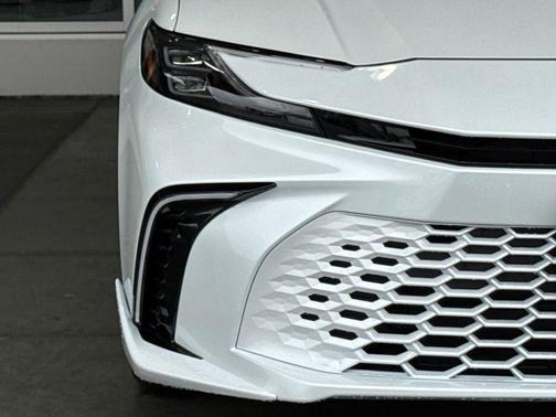 Wind Chill Prl 2026 Toyota Camry XSE
