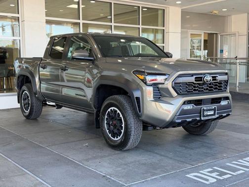Bronze 2026 Toyota Tacoma TRD Off-Road