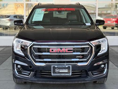 2023 GMC Terrain AWD AT4