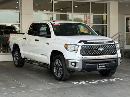 2019 Toyota Tundra SR5