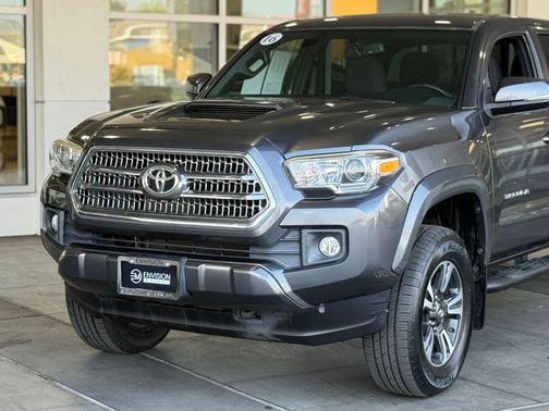 2016 Toyota Tacoma TRD Sport