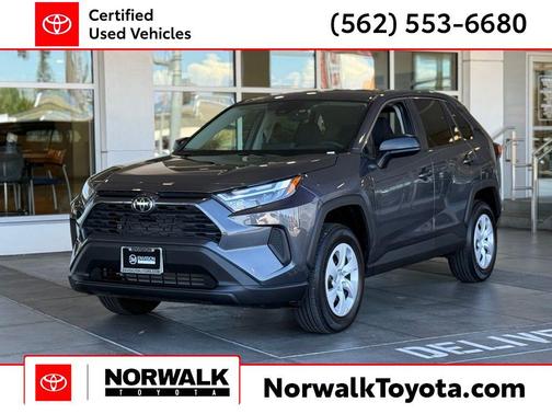 2025 Toyota RAV4 LE