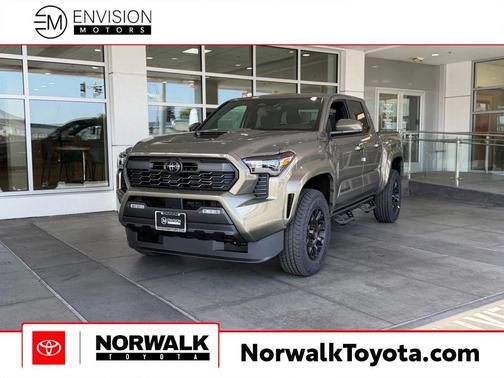 Bronze 2026 Toyota Tacoma TRD Sport