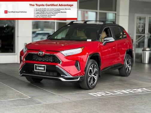 2025 Toyota RAV4 Hybrid SE