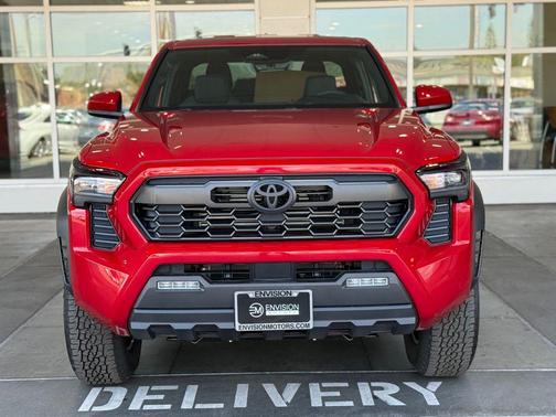 2025 Toyota Tacoma TRD Off-Road