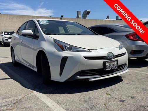 2019 Toyota Prius L