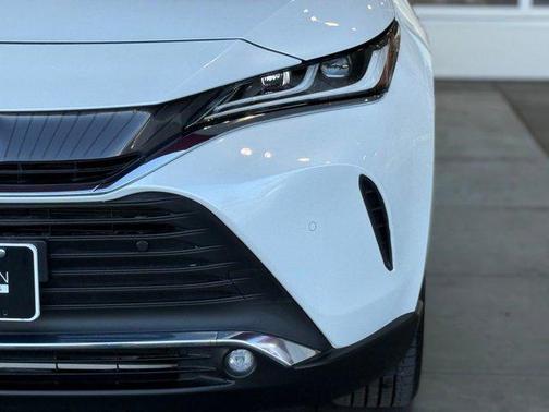 2023 Toyota Venza XLE