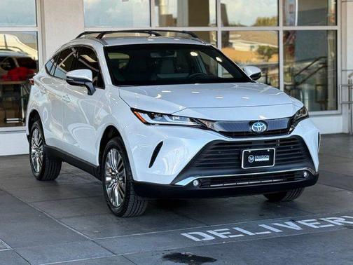 2023 Toyota Venza XLE