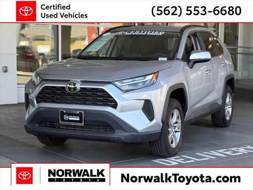 2022 Toyota RAV4 XLE