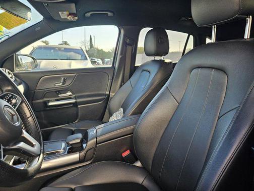 2021 Mercedes-Benz GLA 250 Base 4MATIC