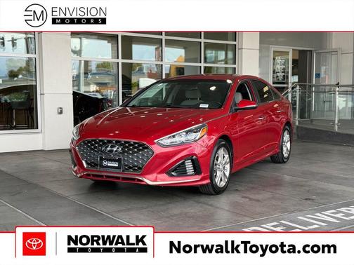 Scarlet Red 2019 Hyundai SONATA SEL