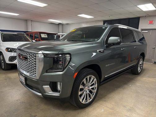 2024 GMC Yukon XL Denali
