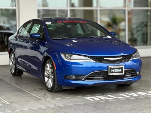2015 Chrysler 200 S