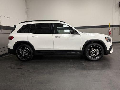 2023 Mercedes-Benz GLB 250 4MATIC