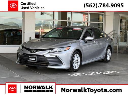 2022 Toyota Camry LE