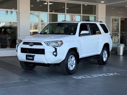 2023 Toyota 4Runner SR5
