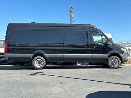 2024 Mercedes-Benz Sprinter 3500XD High Roof