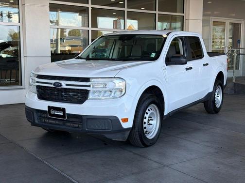 Oxford White 2024 Ford Maverick XLT