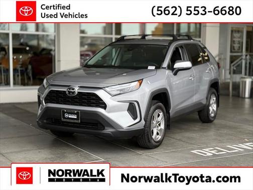 2022 Toyota RAV4 XLE