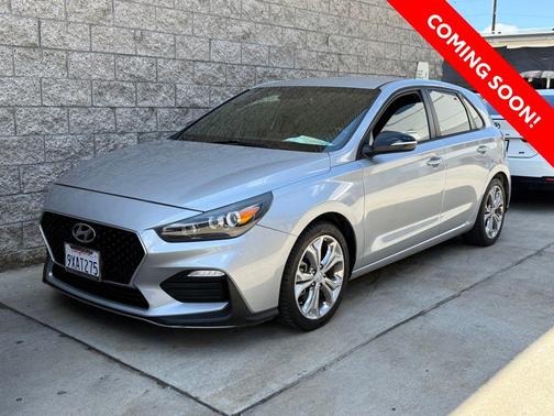 2020 Hyundai Elantra GT Base