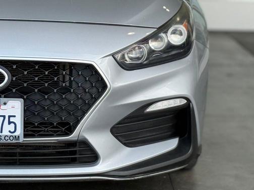 2020 Hyundai Elantra GT Base