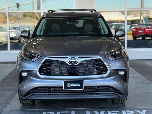 2026 Toyota Highlander XLE