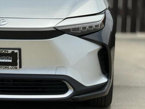 2024 Toyota bZ4X Limited