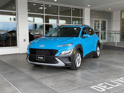 Teal Isle 2022 Hyundai KONA SEL