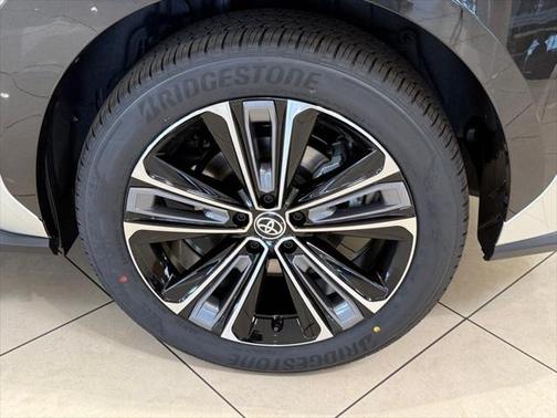 2025 Toyota bZ4X Limited