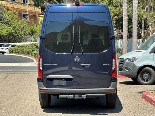 2024 Mercedes-Benz Sprinter 2500 Cargo 144 WB