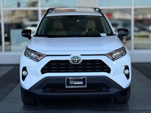 2019 Toyota RAV4 XLE Premium