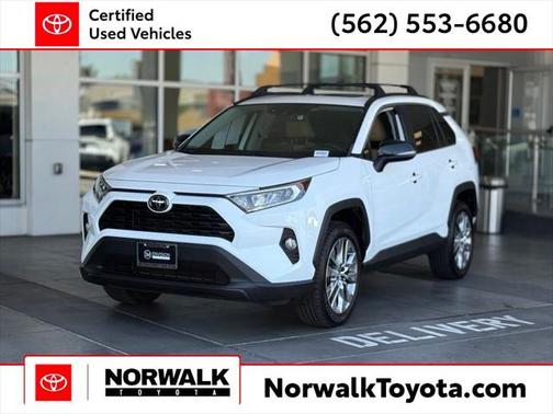 2019 Toyota RAV4 XLE Premium