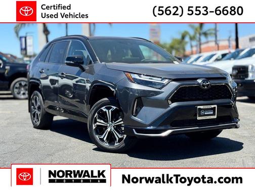 2025 Toyota RAV4 Hybrid SE