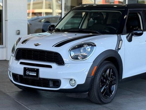 2012 MINI Cooper S Countryman Base
