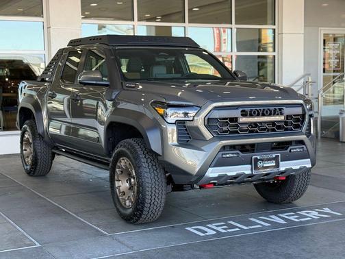 2025 Toyota Tacoma Hybrid Trailhunter