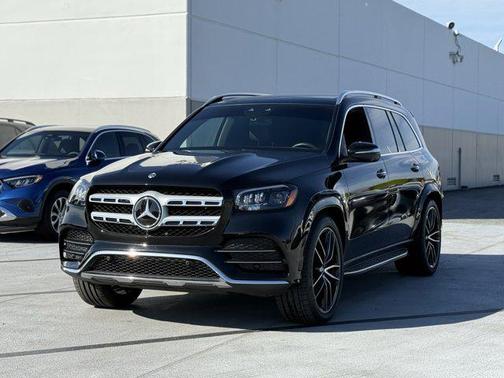 2022 Mercedes-Benz GLS 450 4MATIC
