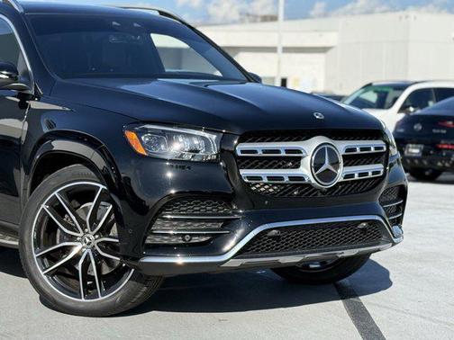2022 Mercedes-Benz GLS 450 4MATIC