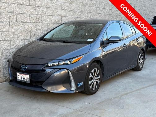2021 Toyota Prius Prime LE